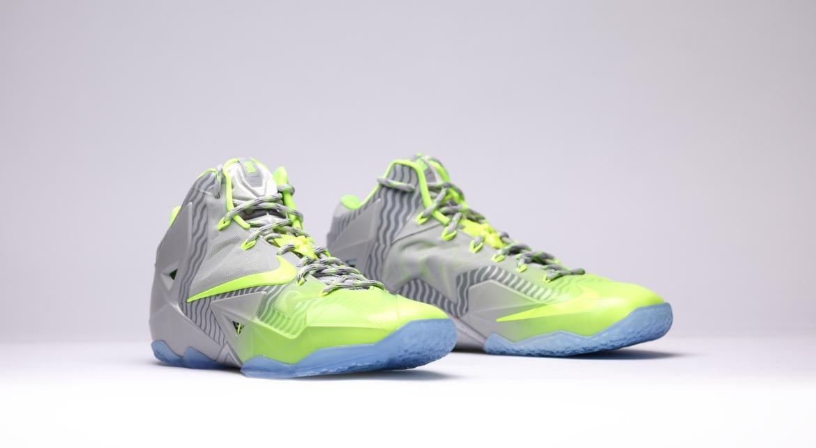 Lebron deals 11 volt